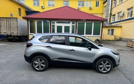 Renault Kaptur I рестайлинг, 2018 год, 1 500 000 рублей, 4 фотография