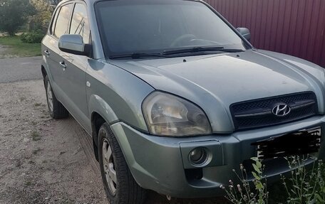 Hyundai Tucson III, 2007 год, 880 000 рублей, 2 фотография