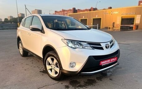 Toyota RAV4, 2013 год, 2 100 000 рублей, 3 фотография