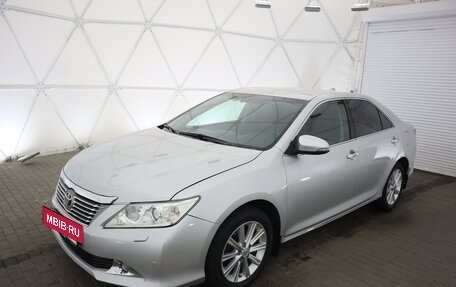 Toyota Camry, 2014 год, 1 700 000 рублей, 7 фотография