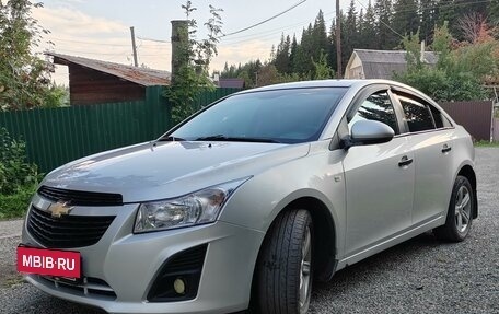 Chevrolet Cruze II, 2013 год, 850 000 рублей, 2 фотография