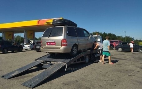 KIA Carnival III, 2005 год, 350 000 рублей, 1 фотография