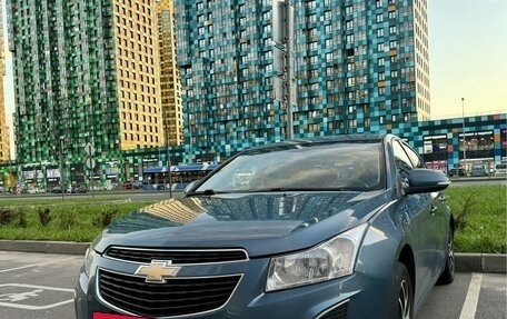 Chevrolet Cruze II, 2014 год, 990 000 рублей, 2 фотография