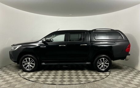 Toyota Hilux VIII, 2015 год, 2 749 000 рублей, 8 фотография