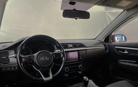 KIA Rio IV, 2018 год, 1 379 000 рублей, 9 фотография