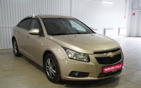 Chevrolet Cruze II, 2011 год, 850 000 рублей, 1 фотография