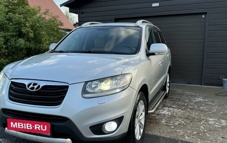 Hyundai Santa Fe III рестайлинг, 2010 год, 1 200 000 рублей, 1 фотография