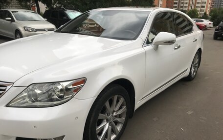 Lexus LS IV, 2011 год, 2 149 000 рублей, 2 фотография