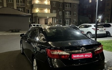 Toyota Camry, 2012 год, 1 710 000 рублей, 6 фотография