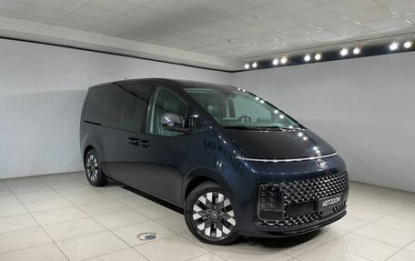 Hyundai Staria, 2022 год, 5 700 000 рублей, 2 фотография