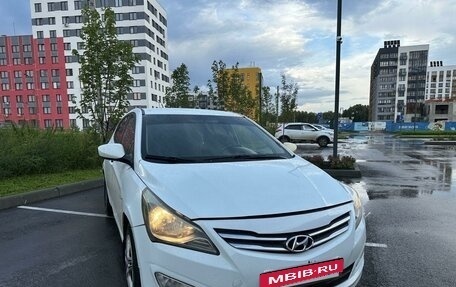 Hyundai Solaris II рестайлинг, 2016 год, 950 000 рублей, 3 фотография