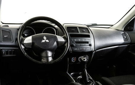 Mitsubishi ASX I рестайлинг, 2012 год, 999 000 рублей, 11 фотография