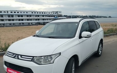 Mitsubishi Outlander III рестайлинг 3, 2012 год, 1 300 000 рублей, 1 фотография