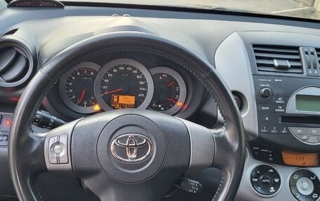 Toyota RAV4, 2006 год, 1 500 000 рублей, 15 фотография