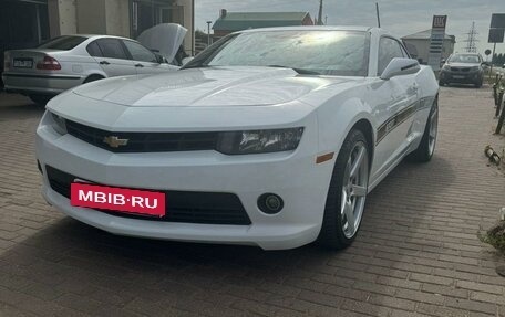 Chevrolet Camaro IV, 2013 год, 1 990 000 рублей, 2 фотография