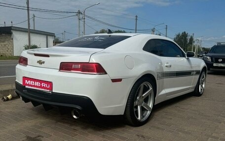 Chevrolet Camaro IV, 2013 год, 1 990 000 рублей, 5 фотография