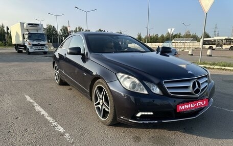 Mercedes-Benz E-Класс, 2010 год, 1 330 000 рублей, 4 фотография