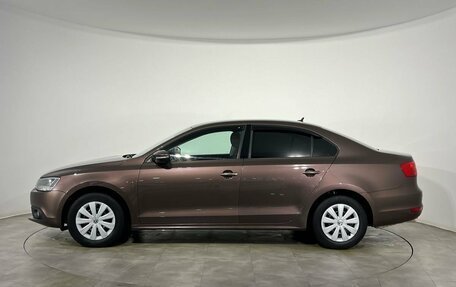 Volkswagen Jetta VI, 2014 год, 1 050 000 рублей, 2 фотография