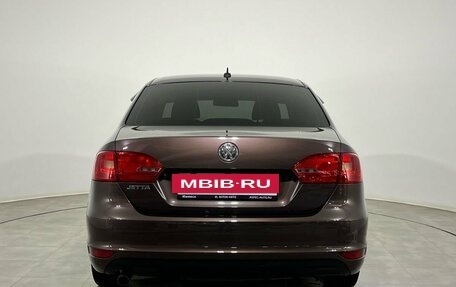 Volkswagen Jetta VI, 2014 год, 1 050 000 рублей, 3 фотография