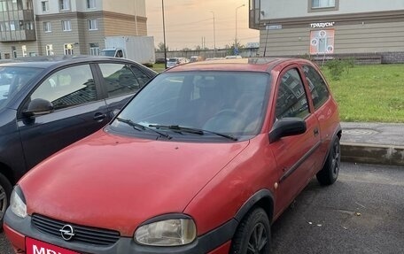 Opel Corsa B, 2000 год, 130 000 рублей, 1 фотография