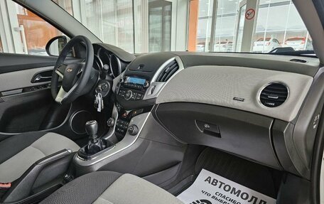 Chevrolet Cruze II, 2013 год, 1 385 000 рублей, 18 фотография