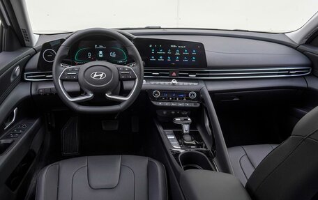 Hyundai Elantra, 2024 год, 2 690 000 рублей, 6 фотография