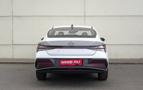 Hyundai Elantra, 2024 год, 2 690 000 рублей, 4 фотография