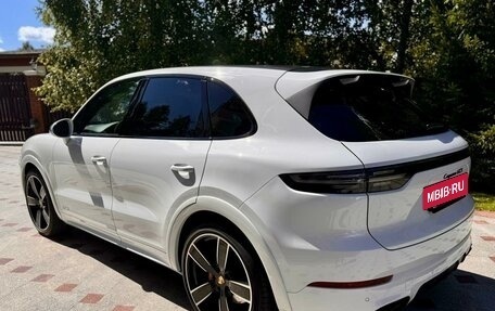 Porsche Cayenne III, 2021 год, 16 000 000 рублей, 5 фотография