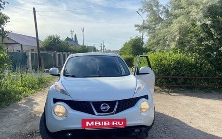 Nissan Juke II, 2013 год, 900 000 рублей, 2 фотография