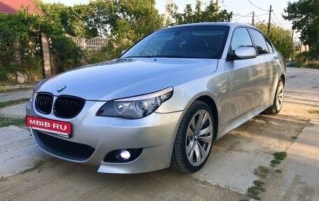 BMW 5 серия, 2007 год, 950 000 рублей, 2 фотография