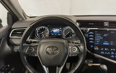 Toyota Camry, 2018 год, 3 200 000 рублей, 20 фотография