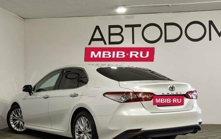 Toyota Camry, 2018 год, 3 200 000 рублей, 26 фотография