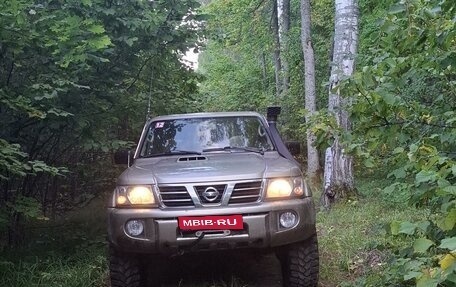 Nissan Patrol, 2004 год, 2 700 000 рублей, 1 фотография