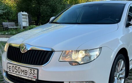 Skoda Superb III рестайлинг, 2012 год, 1 335 000 рублей, 12 фотография