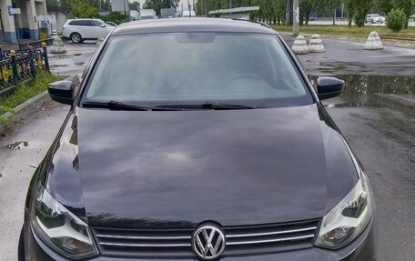 Volkswagen Polo VI (EU Market), 2014 год, 1 050 000 рублей, 3 фотография