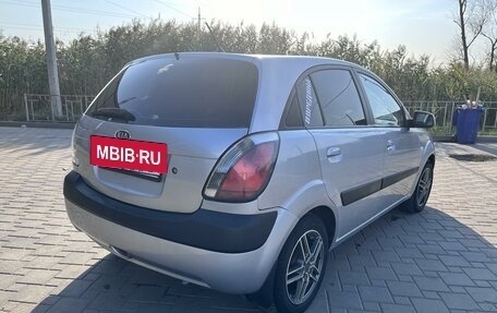 KIA Rio II, 2006 год, 650 000 рублей, 3 фотография