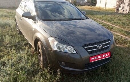 KIA cee'd I рестайлинг, 2008 год, 450 000 рублей, 1 фотография