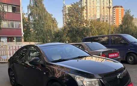 Chevrolet Cruze II, 2010 год, 730 000 рублей, 1 фотография