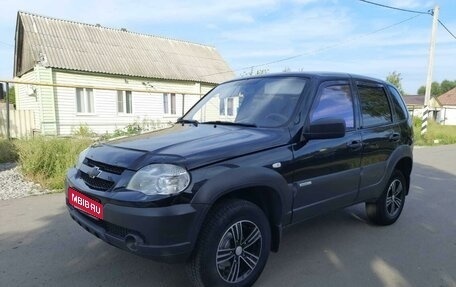 Chevrolet Niva I рестайлинг, 2012 год, 585 000 рублей, 1 фотография