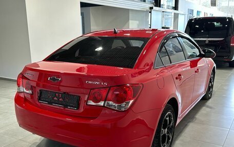 Chevrolet Cruze II, 2009 год, 799 900 рублей, 5 фотография