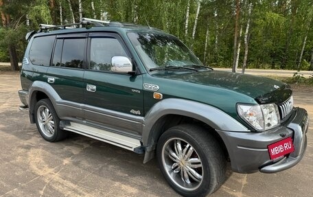 Toyota Land Cruiser Prado 90 рестайлинг, 1997 год, 1 380 000 рублей, 4 фотография