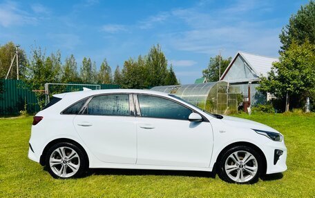 KIA cee'd III, 2019 год, 1 950 000 рублей, 21 фотография