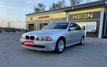 BMW 5 серия, 2000 год, 475 000 рублей, 1 фотография