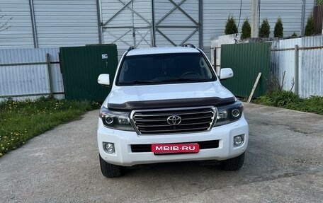 Toyota Land Cruiser 200, 2013 год, 3 500 000 рублей, 2 фотография