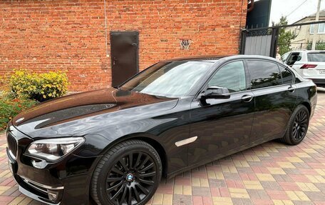 BMW 7 серия, 2013 год, 2 450 000 рублей, 4 фотография