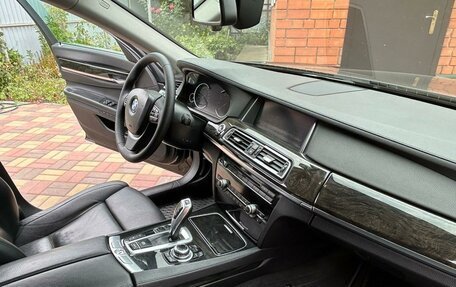 BMW 7 серия, 2013 год, 2 450 000 рублей, 11 фотография