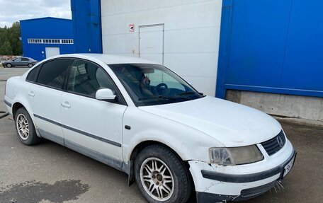 Volkswagen Passat B5+ рестайлинг, 1998 год, 320 000 рублей, 2 фотография