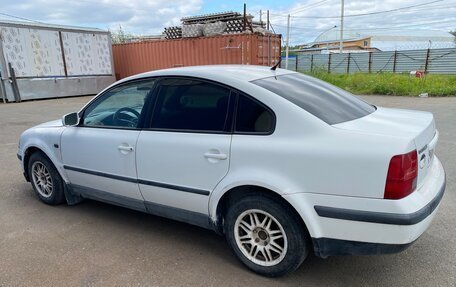 Volkswagen Passat B5+ рестайлинг, 1998 год, 320 000 рублей, 4 фотография