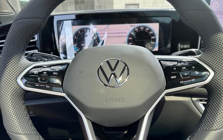 Volkswagen Tiguan, 2024 год, 5 450 000 рублей, 19 фотография