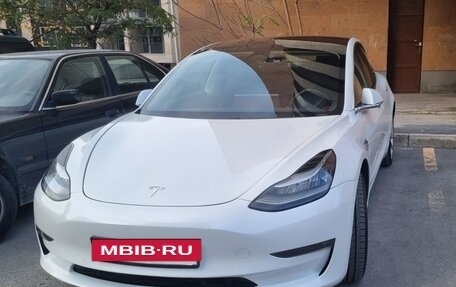 Tesla Model 3 I, 2018 год, 2 950 000 рублей, 3 фотография